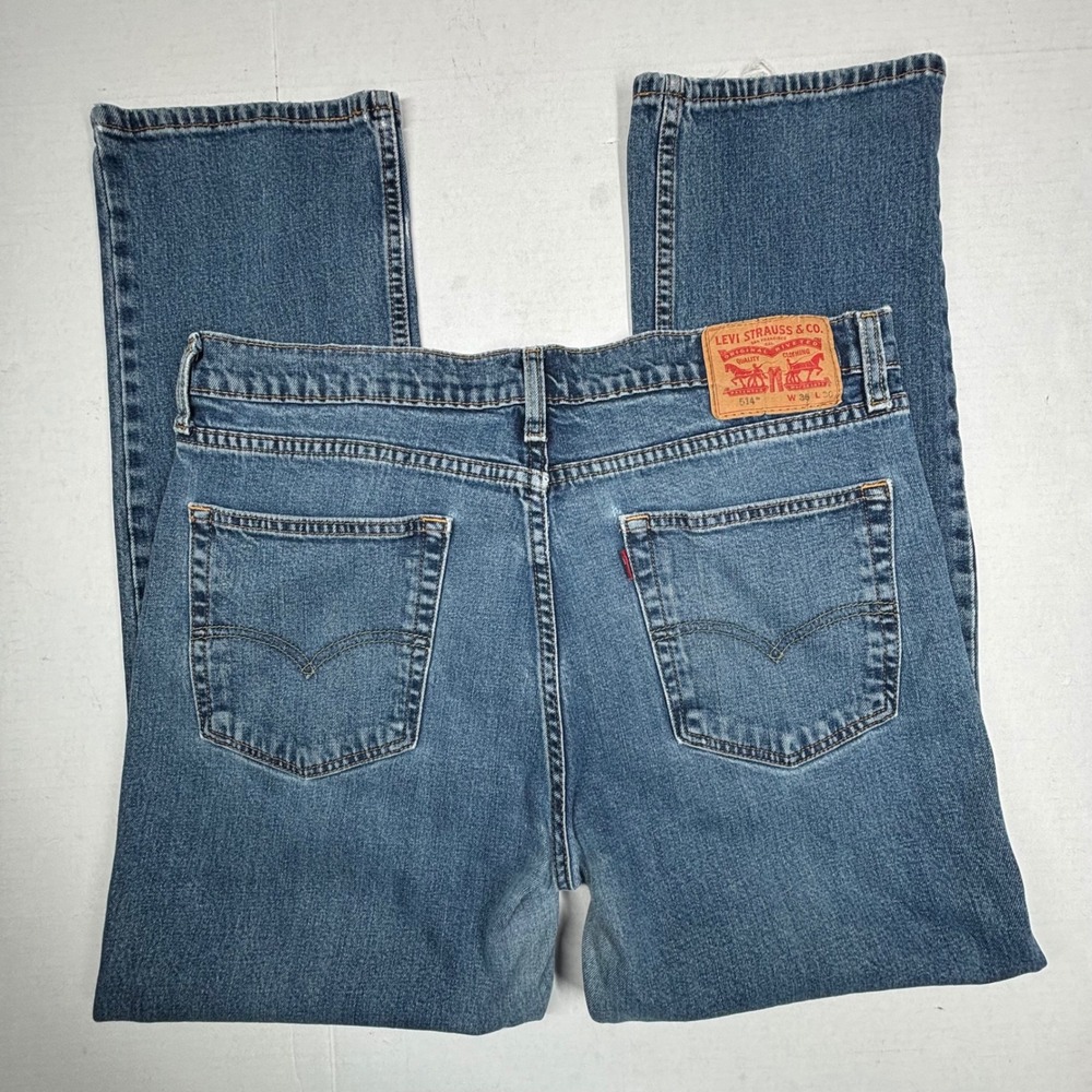 Levi Strauss Mens 514 Regular Fit Straight Blue Jeans 36X30 Classic Casual EUC